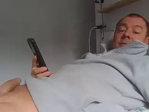 hugoboys4576 online show from October 29, 11:24 am