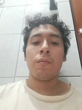 latinbigcock1  online show from April 26, 2:31 am