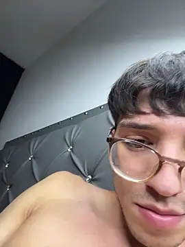 arthurdavies online show from October 29, 10:07 am