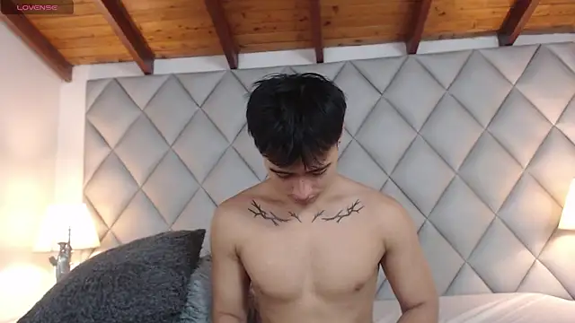 Clement Reyes online show from September 27, 12:58 pm