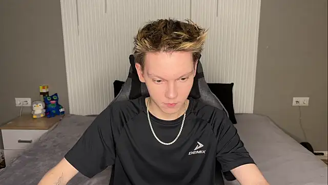 Eaton  online show from January 16, 6:21 pm