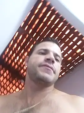 Claudiokkkkk online show from December 5, 2:35 pm