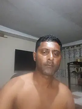 kingVibeX online show from October 25, 10:00 pm