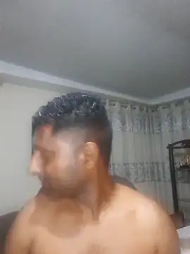 kingVibeX online show from November 26, 8:45 pm