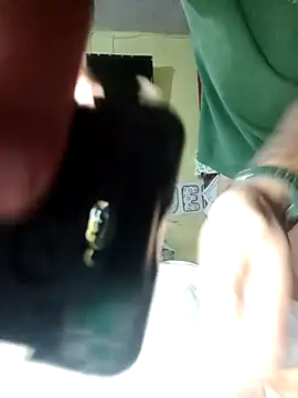 HungHangup online show from April 22, 7:18 pm