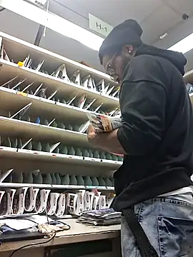 214KingLonggg online show from February 11, 1:27 pm