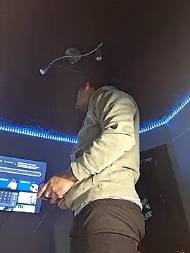 Painstickwes online show from February 4, 1:11 am