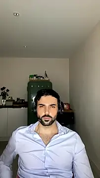 eauminerale online show from July 21, 11:45 am