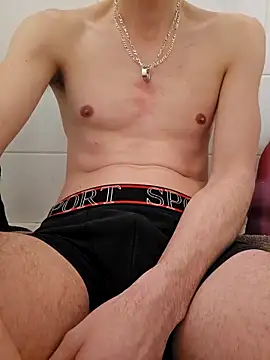 Chrisou73 online show from February 4, 5:08 pm