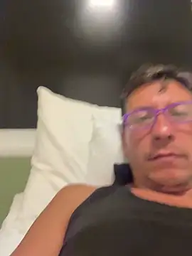 Arioi11 online show from December 18, 7:15 am