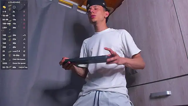 Skinny batman online show from July 28, 12:51 am