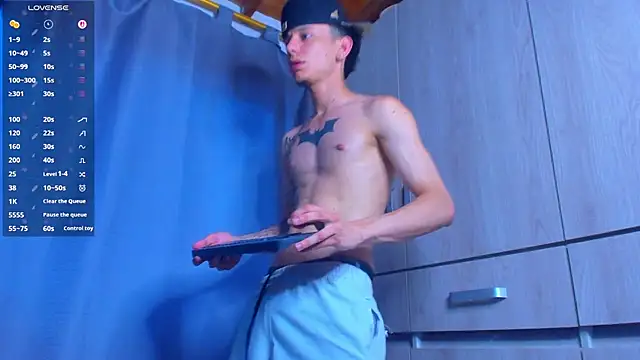 Skinny batman online show from July 28, 11:15 pm