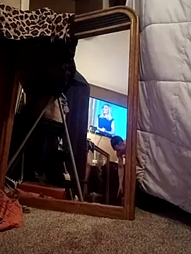 Snapshot of FreaxxxyAngel chatting on October 28, 7:44 am FreaxxxyAngel online show from October 28, 7:44 am