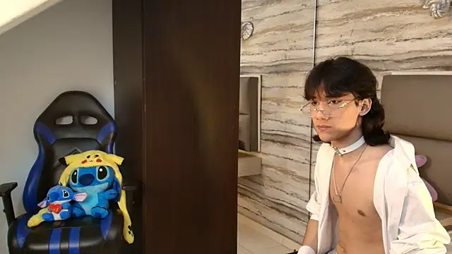 Lovers 21 online show from January 15, 4:49 am