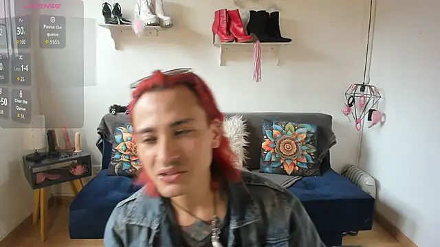 Moon Fox online show from November 6, 8:12 pm