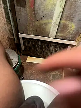 favelado33 online show from October 9, 12:26 am