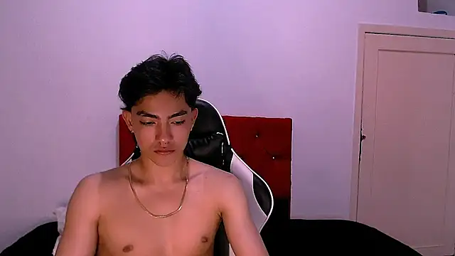 RomeoMillerr online show from November 22, 7:35 pm