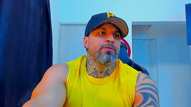 JoshRigby online show from March 5, 8:38 pm