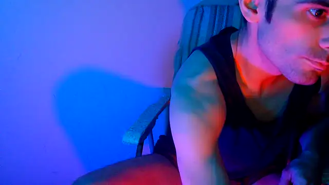 highinhtxx online show from November 1, 9:46 am