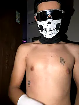 CaveiraHot online show from September 29, 12:09 am