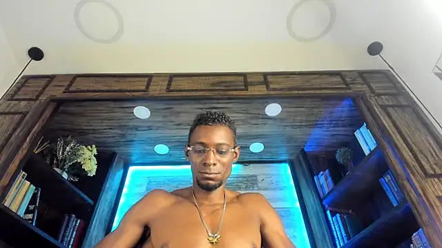 Snapshot of ValtorKane chatting on October 12, 12:10 pm ValtorKane online show from October 12, 12:10 pm