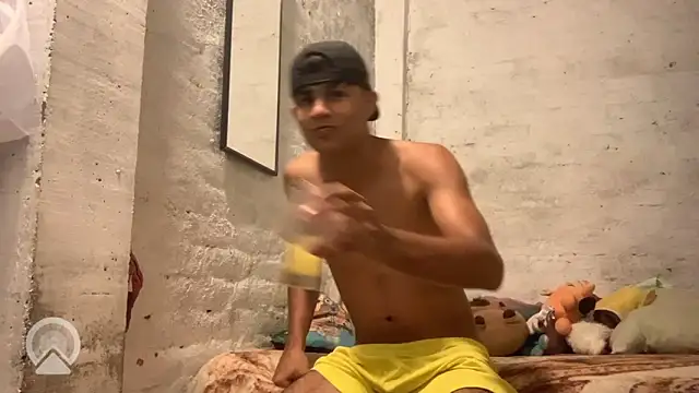 Thiagox03 online show from October 13, 2:50 am