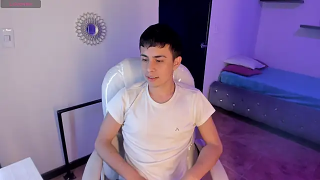 Nyko ds online show from November 28, 4:37 am