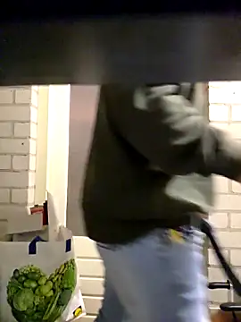 hot-brabo online show from December 20, 7:32 pm