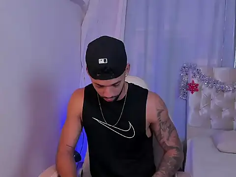 theo sky1 online show from November 11, 8:25 pm