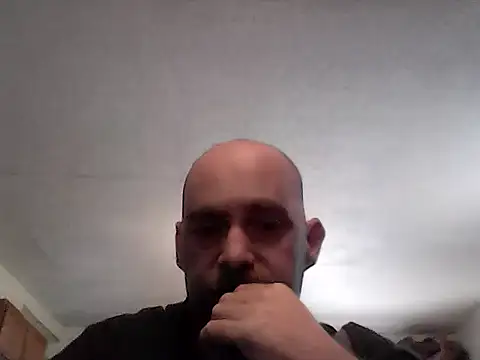 crazyheratic8 online show from February 24, 10:43 pm