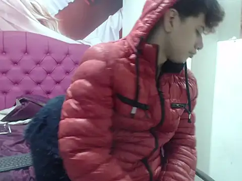 Patrick-Rios online show from February 13, 11:15 am