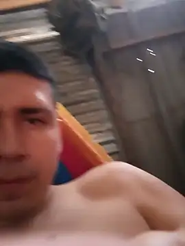 Travieso loco9 online show from June 4, 10:05 pm