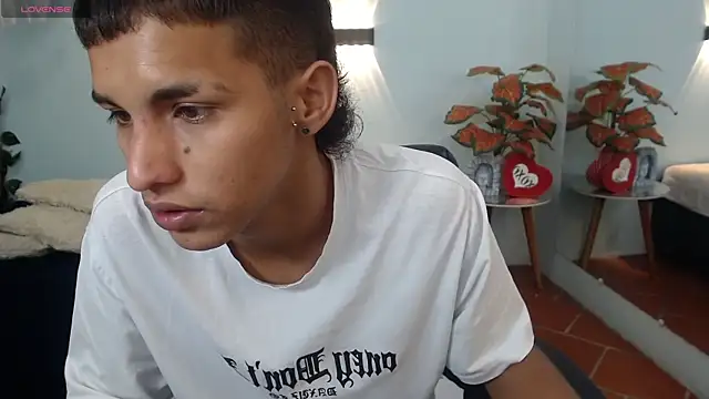 LiamBlack16 online show from October 14, 12:56 pm