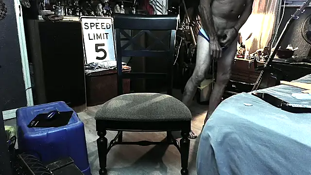 Tommy Love23 online show from April 5, 4:20 am