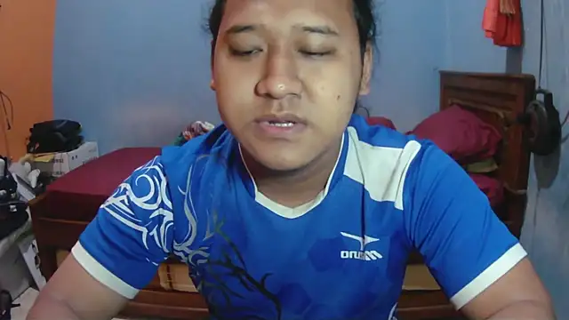 latexidn online show from February 17, 6:51 pm