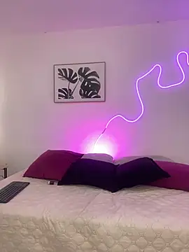 Sam Clark online show from October 27, 2:25 am