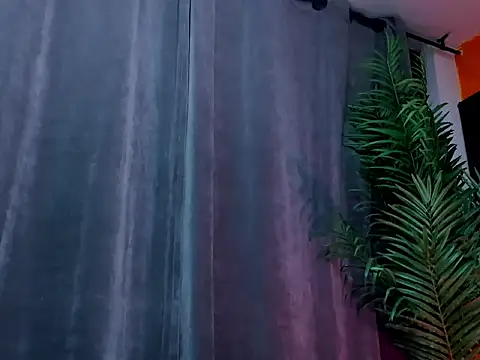 jasonshaw25 online show from February 18, 6:49 pm