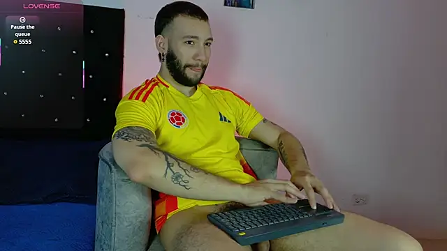 angel kyrozz online show from March 26, 7:29 pm