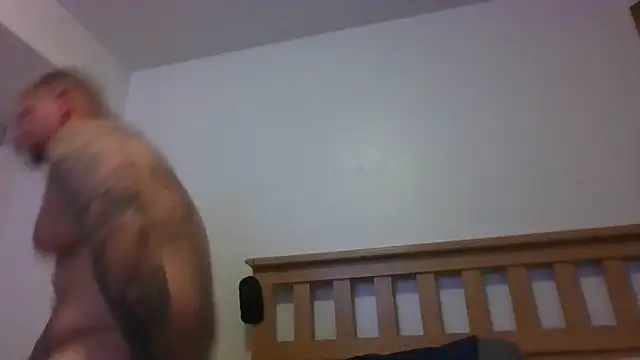 Bighen511xh online show from October 31, 1:18 am