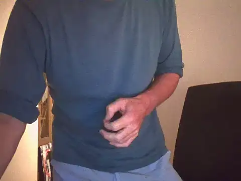 SilkenQuip online show from October 24, 6:31 pm