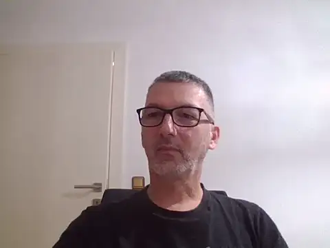 SilkenQuip online show from October 4, 5:51 pm