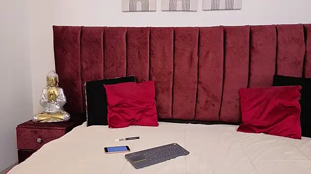 Timothe Evans online show from October 13, 8:37 pm