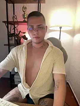 LiamColby  online show from February 26, 3:08 am