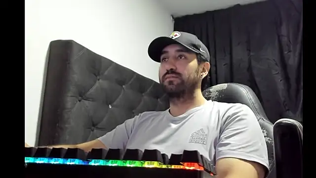 coolfriki online show from December 21, 2:52 am