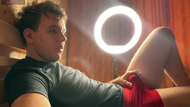 mynameischris online show from March 2, 10:00 am