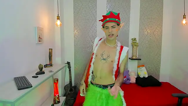 JacobBlackwell  online show from December 5, 8:38 pm