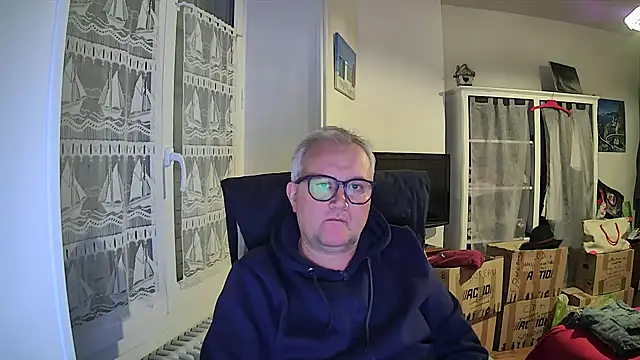 macdut67 online show from November 2, 5:06 pm