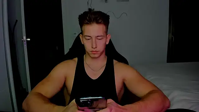 find0m master online show from February 17, 10:52 pm