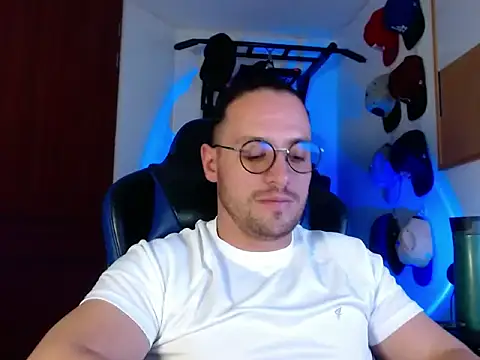 kurt xx online show from November 22, 5:56 pm