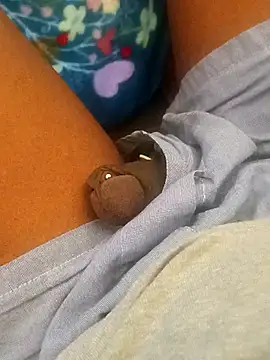 leeya14 online show from November 2, 7:01 am